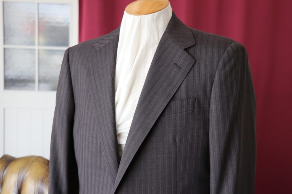 ドーメル【サックヴィルストリート】で仕立てるビジネスブラウン 俺のTailor(俺のテイラー)